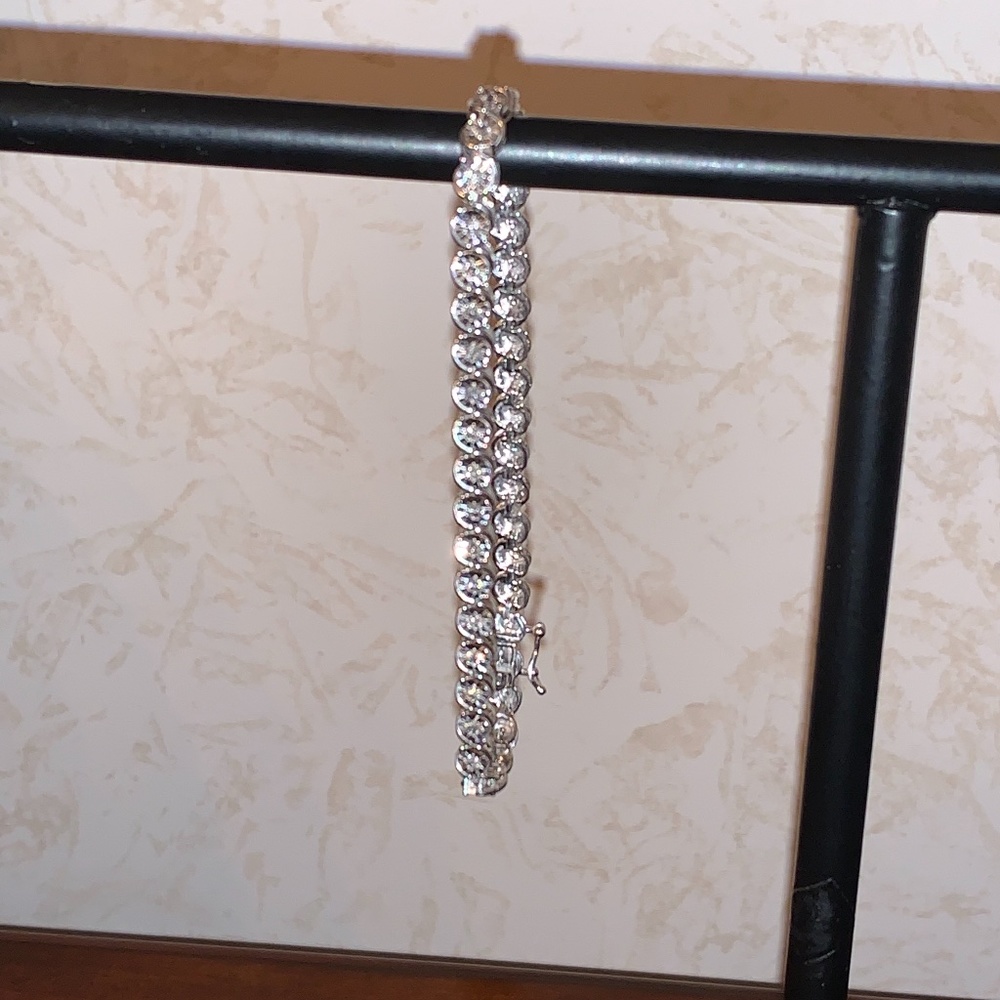 !FIRM!  Genuine Diamond 7.75” Italian Sterling Silver Diamond Bracelet 925
